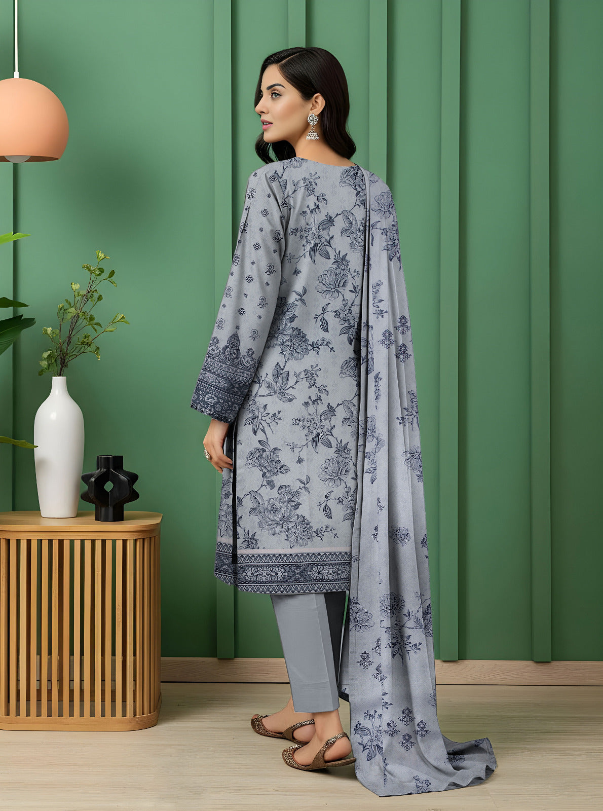 Digital Print Karandi Suit with Cutwork Dupatta